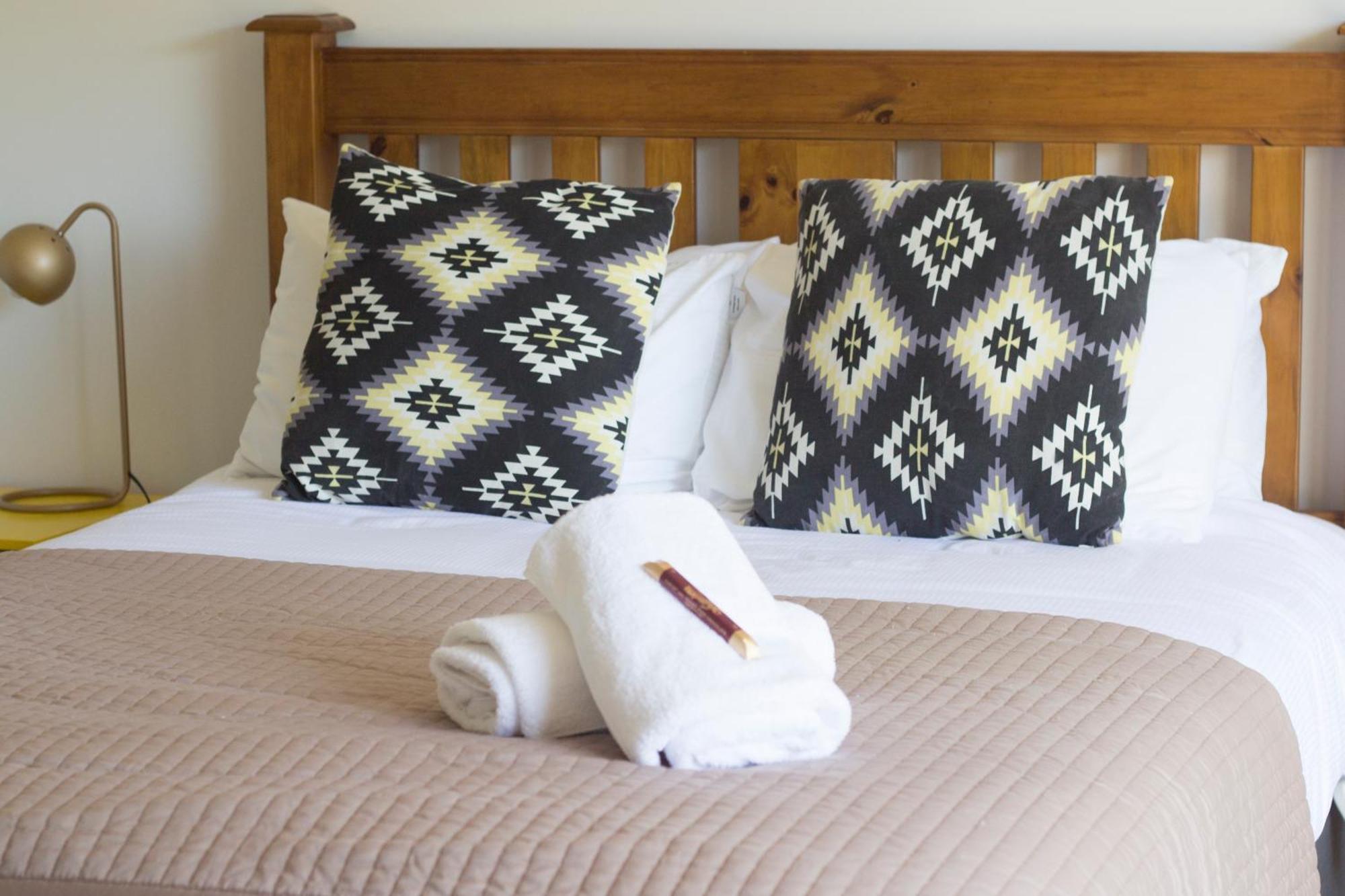 Aston Norwood Chalets Upper Hutt Εξωτερικό φωτογραφία